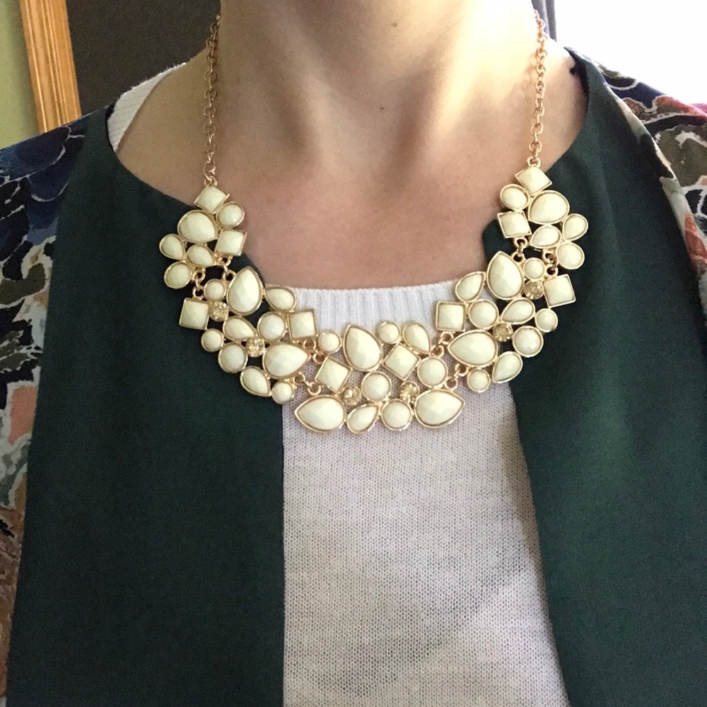 Statement necklace